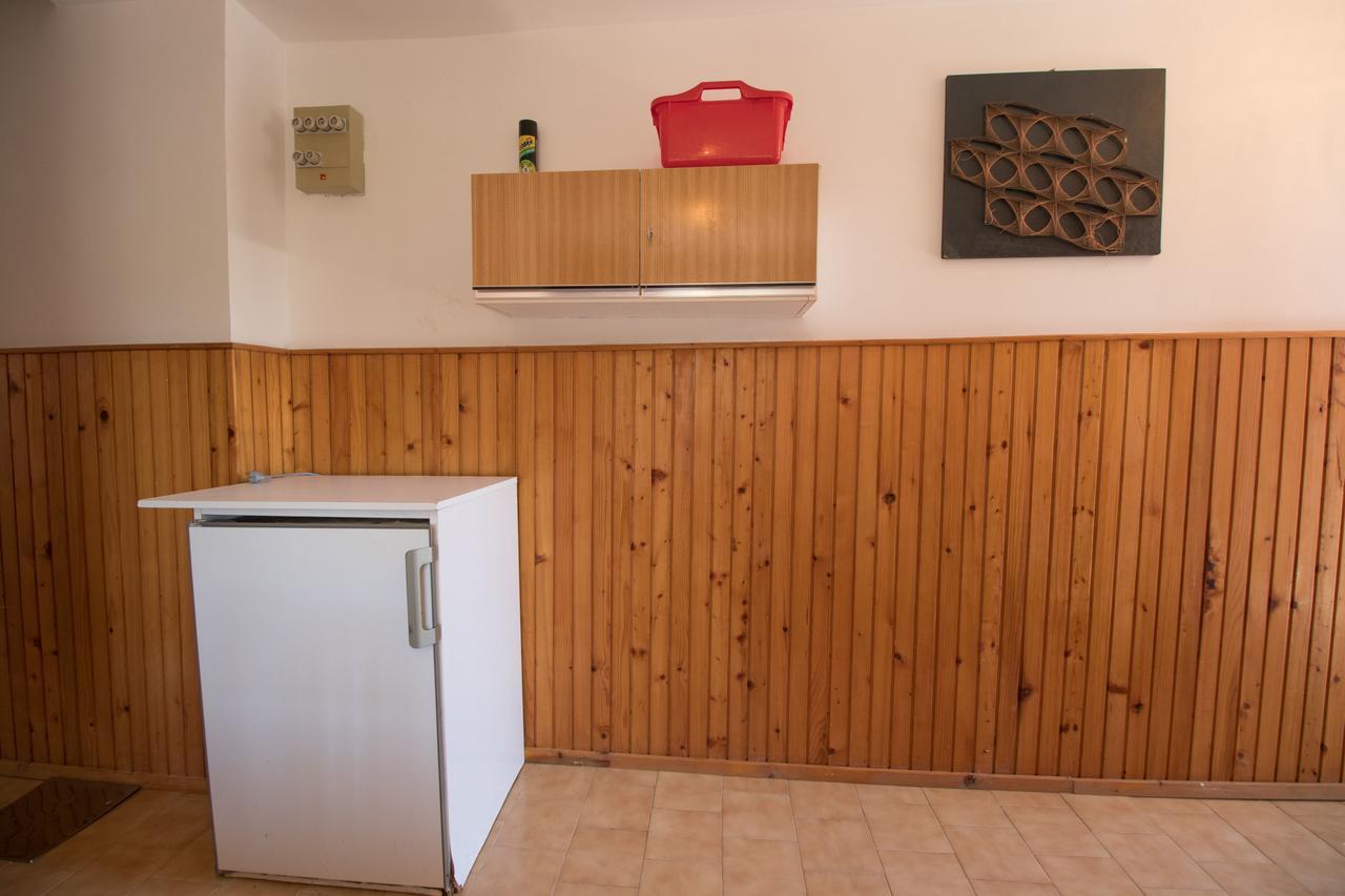 Apartments Josip By The Sea Novi Vinodolski Ruang foto