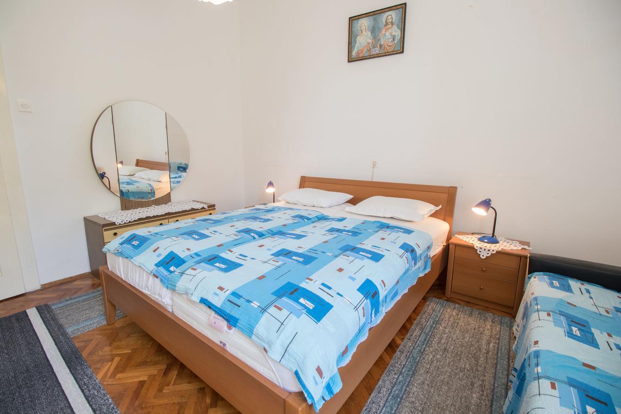Apartments Josip By The Sea Novi Vinodolski Bagian luar foto