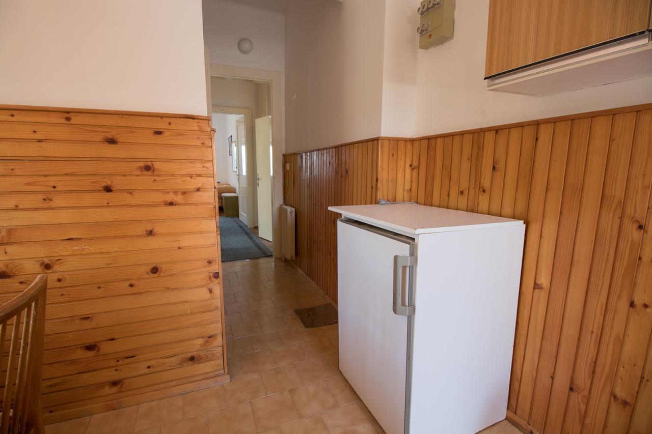 Apartments Josip By The Sea Novi Vinodolski Bagian luar foto