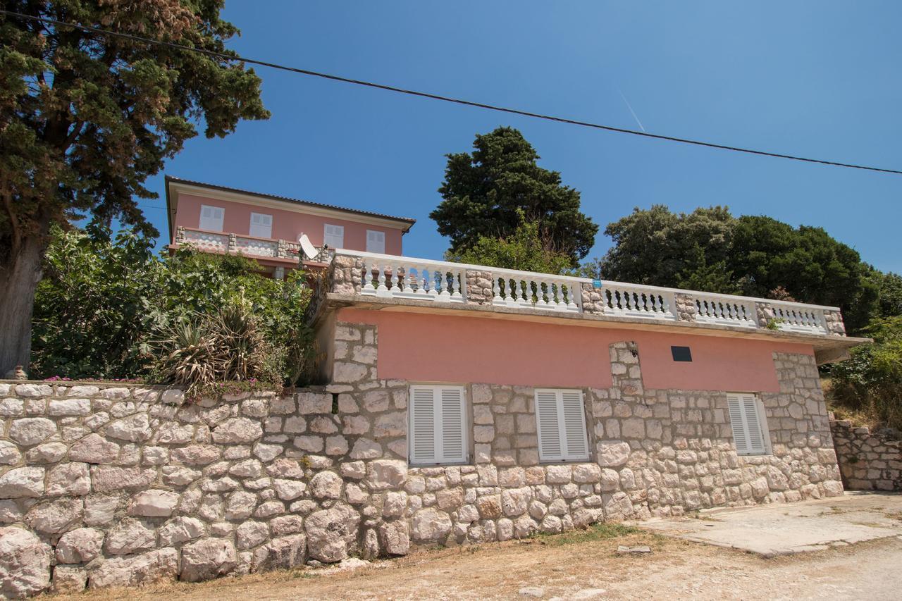 Apartments Josip By The Sea Novi Vinodolski Bagian luar foto